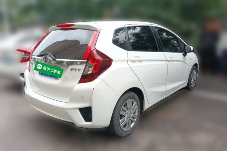 Used Honda Fit 2016 1.5L LXS CVT Comfort Sunroof Version Rear Right 45 Deg