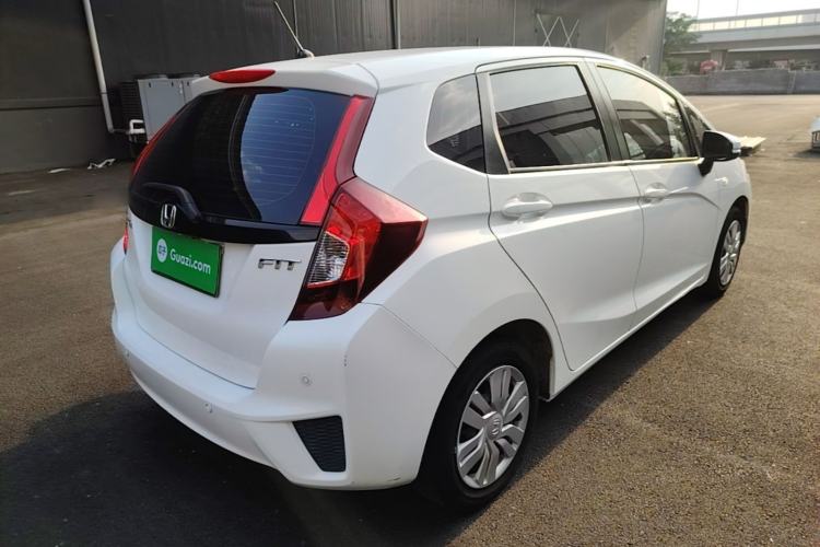 Used Honda Fit 2016 1.5L LXS CVT Comfort Sunroof Version Rear Right 45 Deg