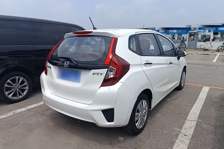 Used Honda Fit 2016 1.5L LX CVT Comfort Model Rear Right 45 Deg