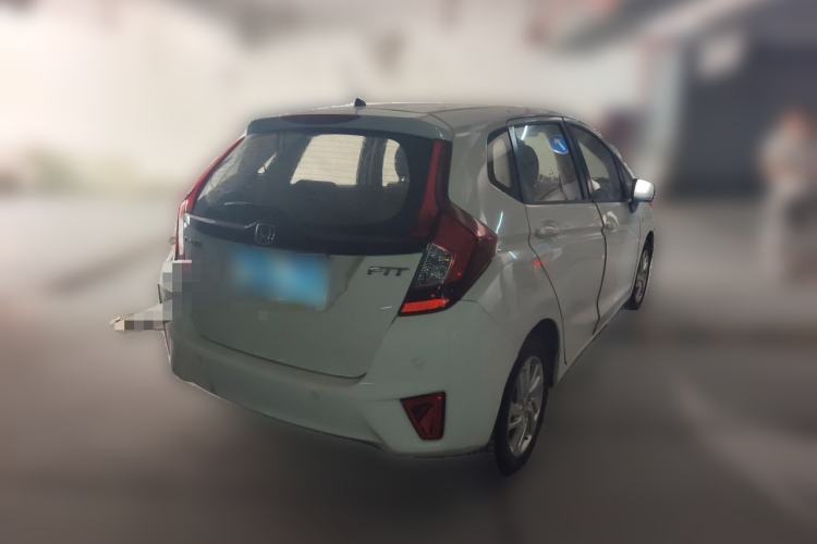 Used Honda Fit 2016 1.5L LXS CVT Comfort Sunroof Version Rear Right 45 Deg