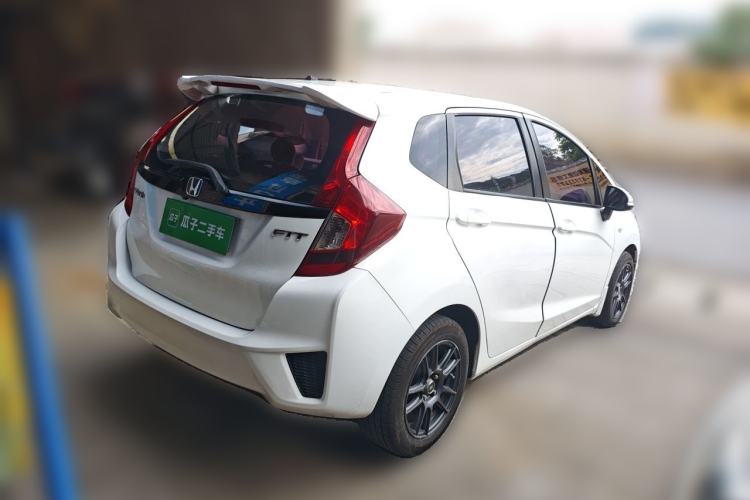 Used Honda Fit 2016 1.5L LX CVT Comfort Model Rear Right 45 Deg