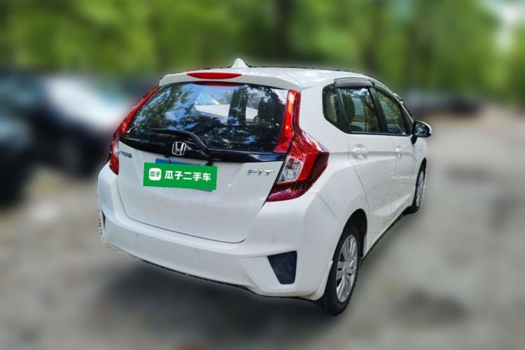 Used Honda Fit 2016 1.5L LX CVT Comfort Model Rear Right 45 Deg
