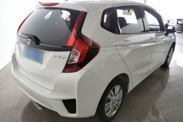 Used Honda Fit 2016 1.5L LXS CVT Comfort Sunroof Version Rear Right 45 Deg