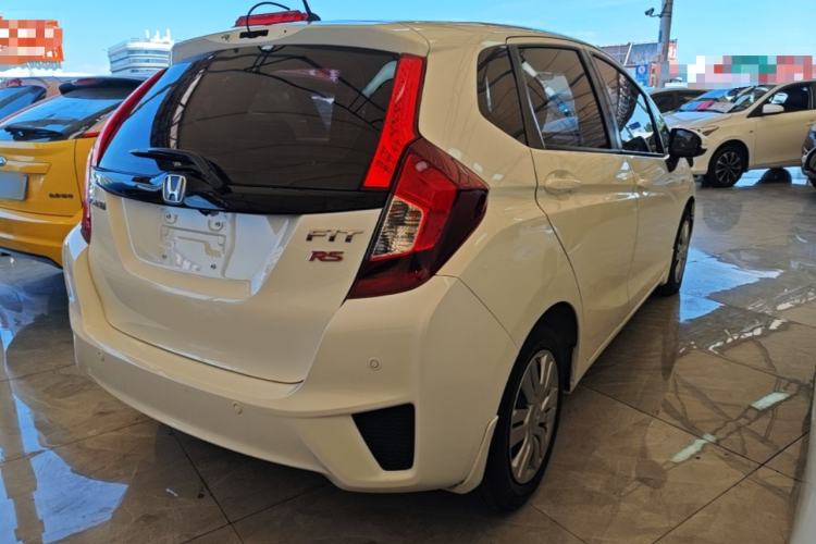 Used Honda Fit 2016 1.5L LXS CVT Comfort Sunroof Version Rear Right 45 Deg