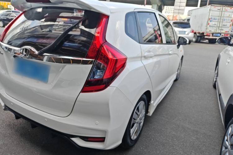 Used Honda Fit 2016 1.5L LX Manual Comfort Model Rear Right 45 Deg