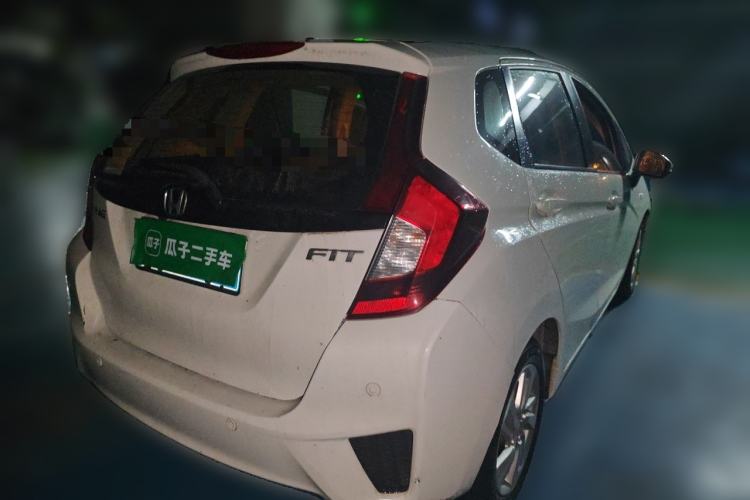 Used Honda Fit 2016 1.5L LXS CVT Comfort Sunroof Version Rear Right 45 Deg
