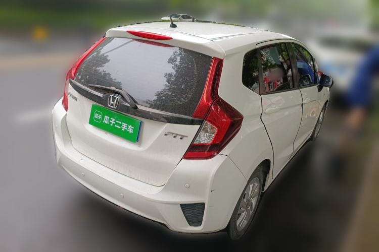 Used Honda Fit 2016 1.5L LX CVT Comfort Model Rear Right 45 Deg