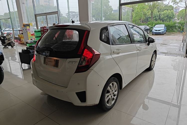 Used Honda Fit 2016 1.5L LXS CVT Comfort Sunroof Version Rear Right 45 Deg