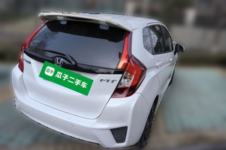 Used Honda Fit 2016 1.5L LX CVT Comfort Model Rear Right 45 Deg