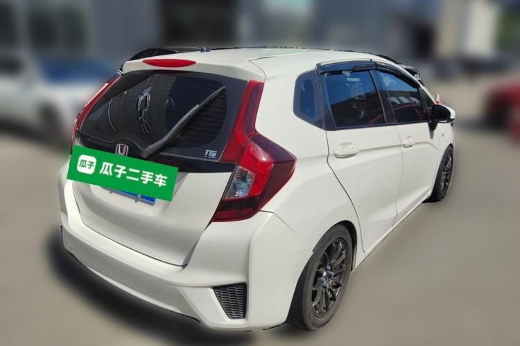Used Honda Fit 2016 1.5L LX Manual Comfort Model Rear Right 45 Deg