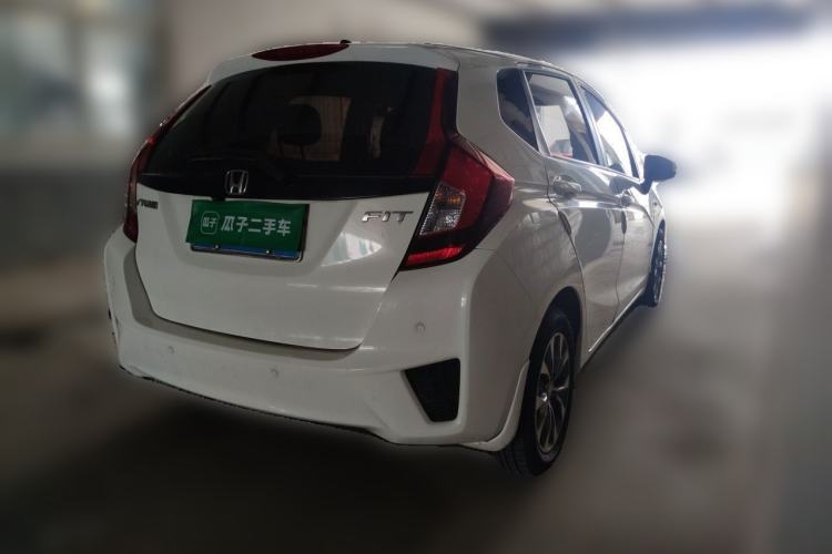 Used Honda Fit 2016 1.5L LX CVT Comfort Model Rear Right 45 Deg