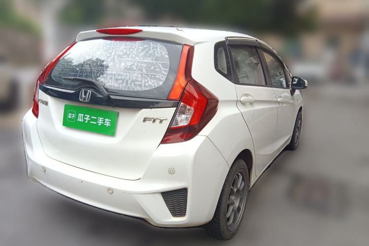 Used Honda Fit 2016 1.5L LXS CVT Comfort Sunroof Version Rear Right 45 Deg
