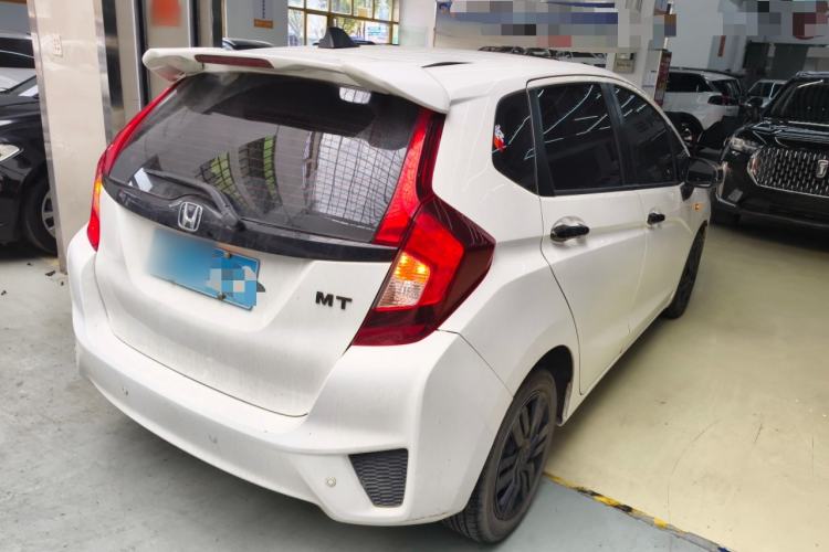 Used Honda Fit 2016 1.5L LX Manual Comfort Model Rear Right 45 Deg