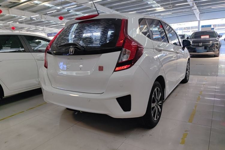 Used Honda Fit 2016 1.5L LXS CVT Comfort Sunroof Version Rear Right 45 Deg