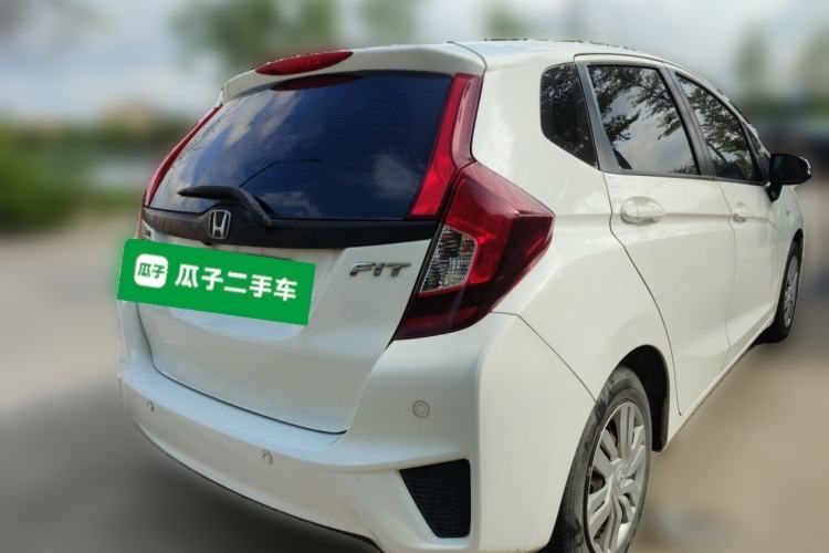 Used Honda Fit 2016 1.5L LXS CVT Comfort Sunroof Version Rear Right 45 Deg
