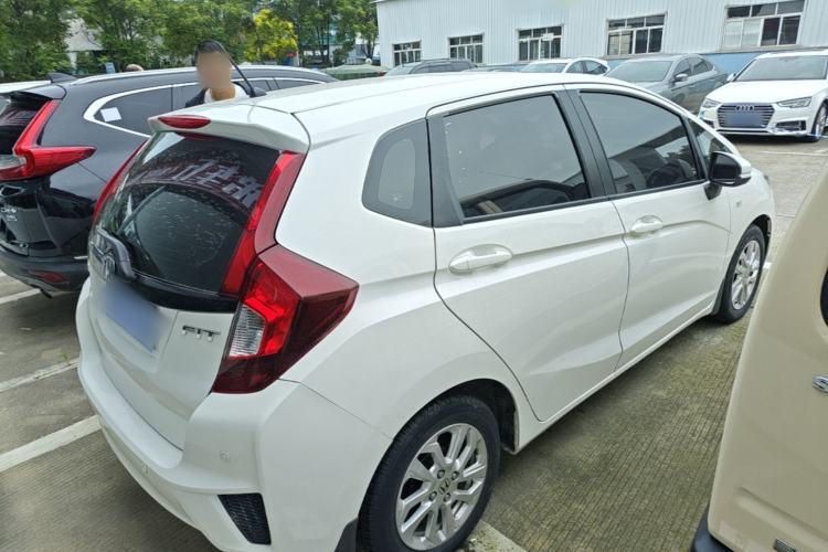 Used Honda Fit 2016 1.5L LXS CVT Comfort Sunroof Version Rear Right 45 Deg