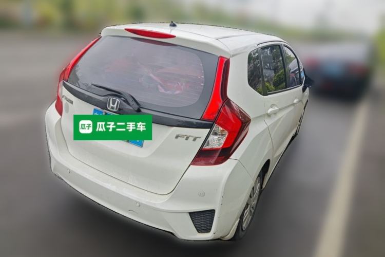 Used Honda Fit 2016 1.5L LXS CVT Comfort Sunroof Version Rear Right 45 Deg