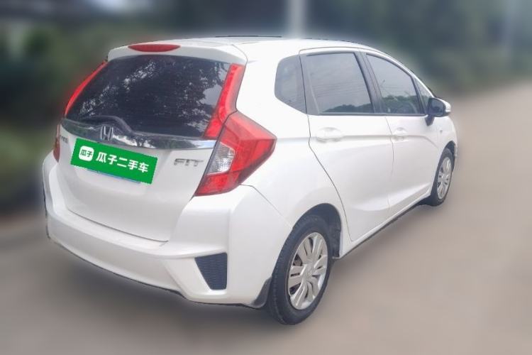 Used Honda Fit 2016 1.5L LX CVT Comfort Model Rear Right 45 Deg