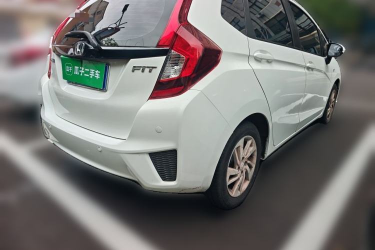 Used Honda Fit 2016 1.5L LXS CVT Comfort Sunroof Version Rear Right 45 Deg
