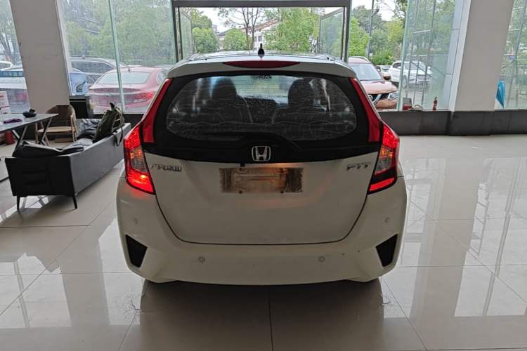 Used Honda Fit 2016 1.5L LXS CVT Comfort Sunroof Version Rear