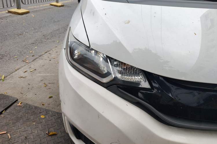 Used Honda Fit 2016 1.5L LX CVT Comfort Model Right Front Headlight