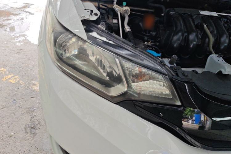 Used Honda Fit 2016 1.5L LX CVT Comfort Model Right Front Headlight