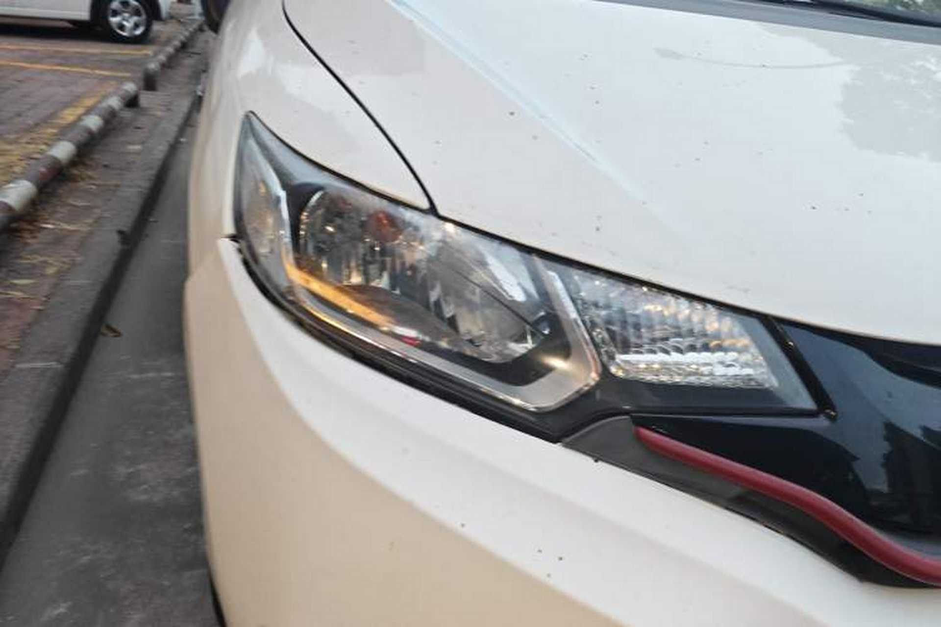 Used Honda Fit 2016 1.5L LXS CVT Comfort Sunroof Version Right Front Headlight