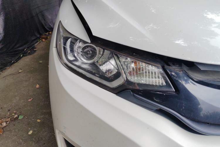 Used Honda Fit 2016 1.5L LX CVT Comfort Model Right Front Headlight