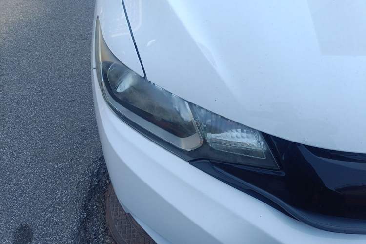 Used Honda Fit 2016 1.5L LX CVT Comfort Model Right Front Headlight