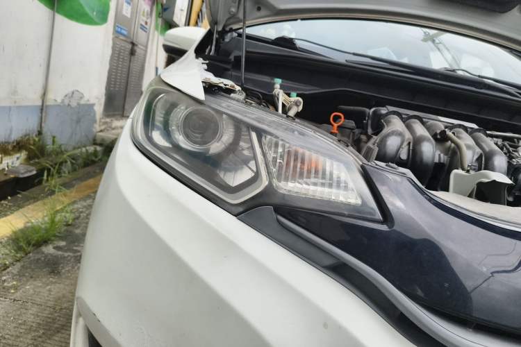 Used Honda Fit 2016 1.5L LXS CVT Comfort Sunroof Version Right Front Headlight