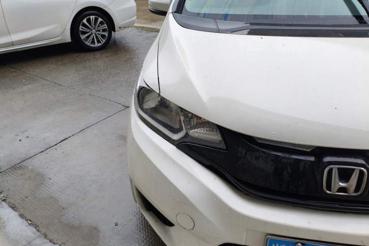 Used Honda Fit 2016 1.5L LX CVT Comfort Model Right Front Headlight