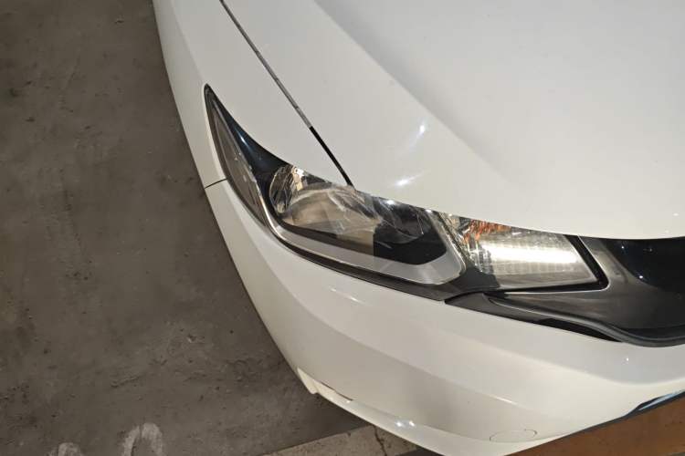 Used Honda Fit 2016 1.5L LXS CVT Comfort Sunroof Version Right Front Headlight