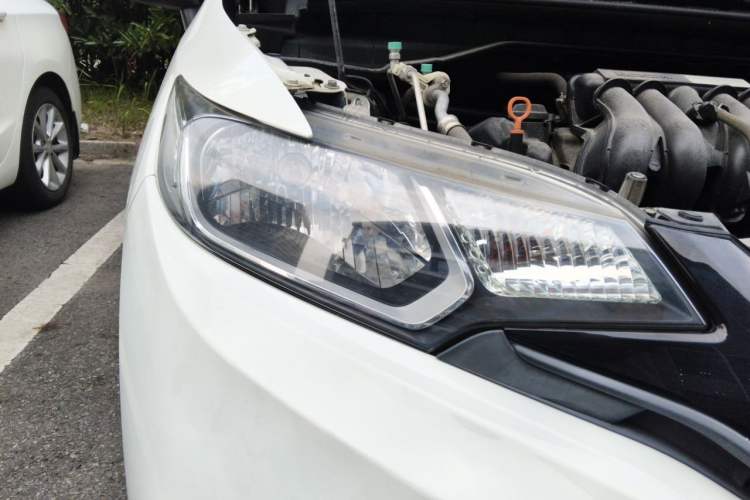 Used Honda Fit 2016 1.5L LXS CVT Comfort Sunroof Version Right Front Headlight