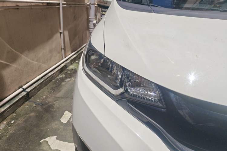 Used Honda Fit 2016 1.5L LXS CVT Comfort Sunroof Version Right Front Headlight