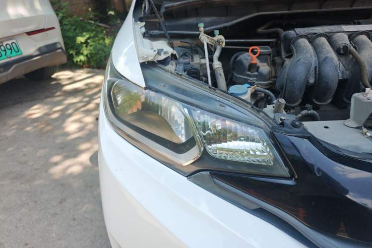 Used Honda Fit 2016 1.5L LXS CVT Comfort Sunroof Version Right Front Headlight