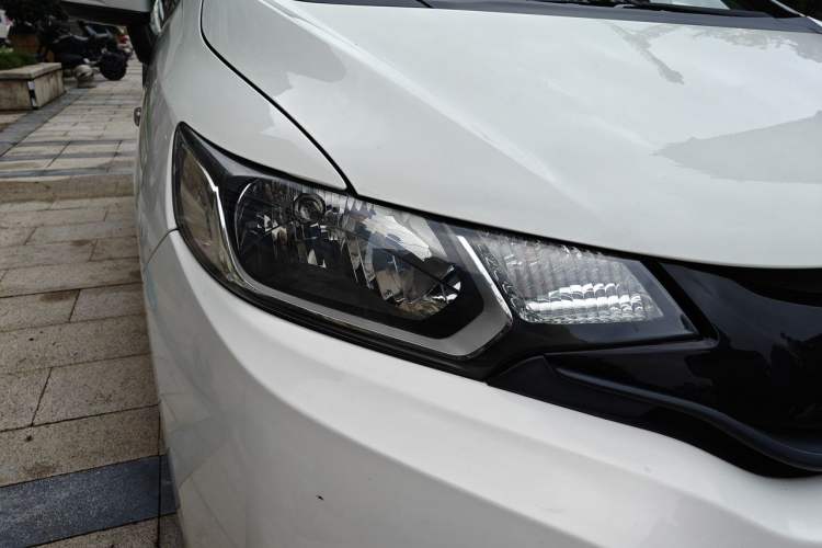 Used Honda Fit 2016 1.5L LXS CVT Comfort Sunroof Version Right Front Headlight