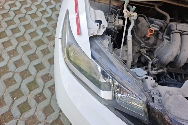 Used Honda Fit 2016 1.5L LXS CVT Comfort Sunroof Version Right Front Headlight