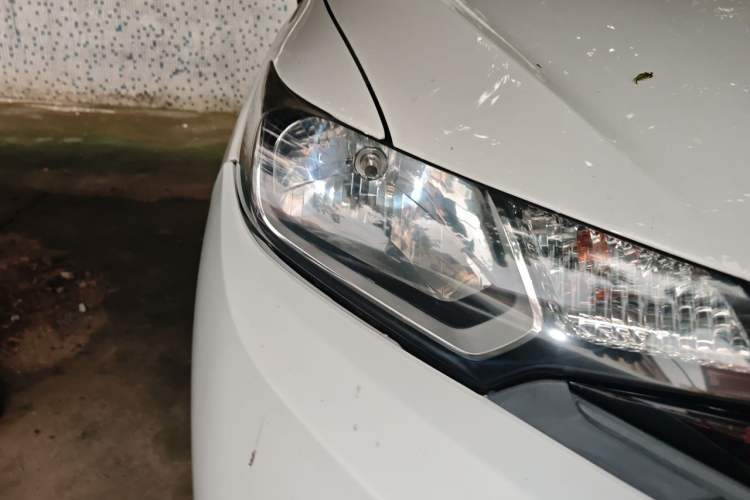 Used Honda Fit 2016 1.5L LXS CVT Comfort Sunroof Version Right Front Headlight