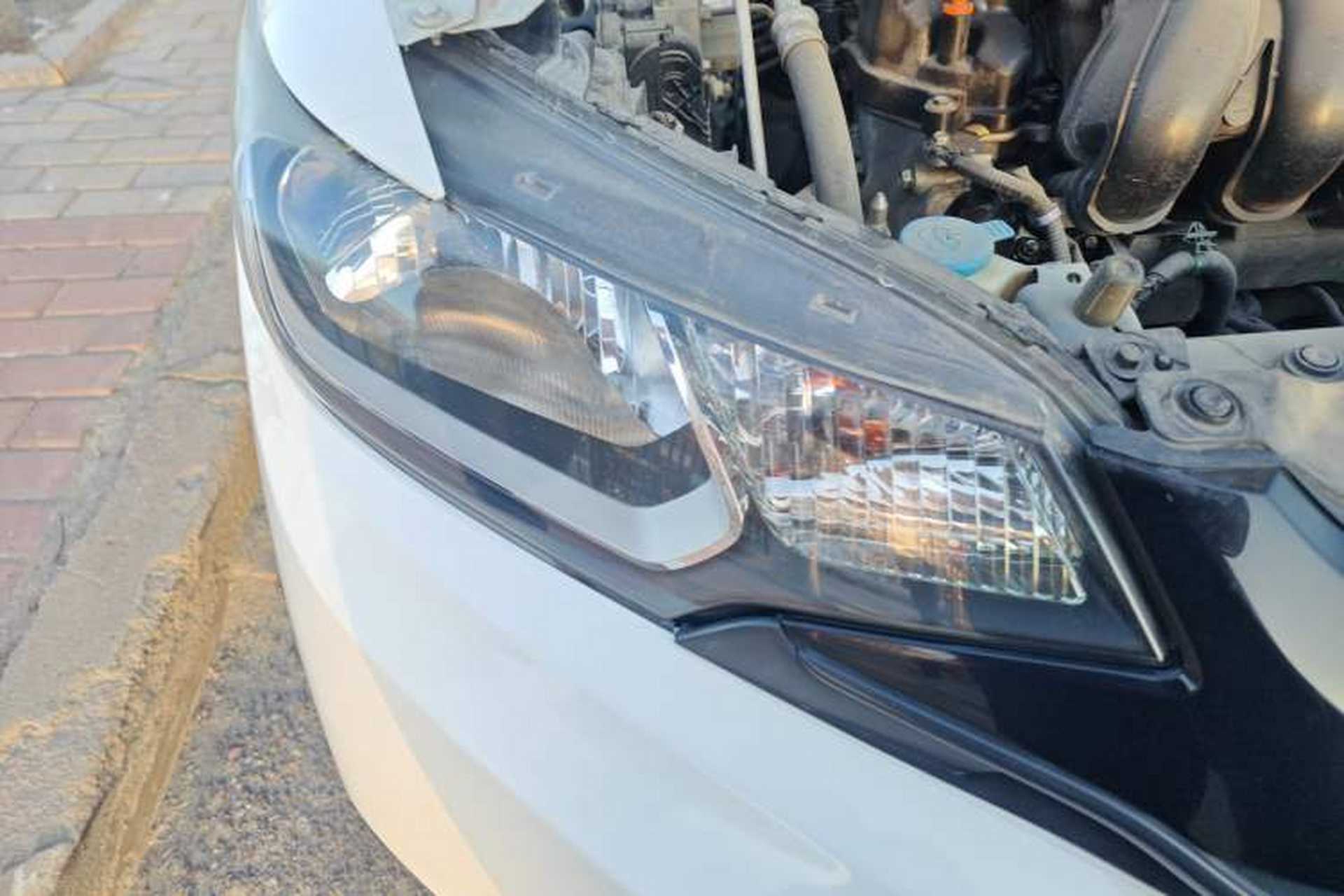 Used Honda Fit 2016 1.5L LXS CVT Comfort Sunroof Version Right Front Headlight