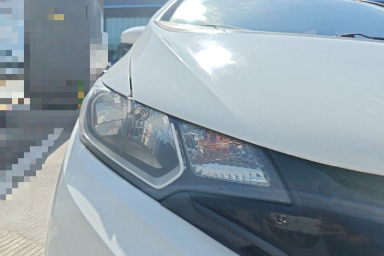 Used Honda Fit 2016 1.5L LX CVT Comfort Model Right Front Headlight