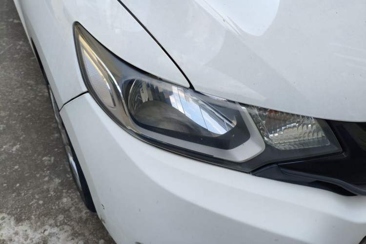 Used Honda Fit 2016 1.5L LX CVT Comfort Model Right Front Headlight