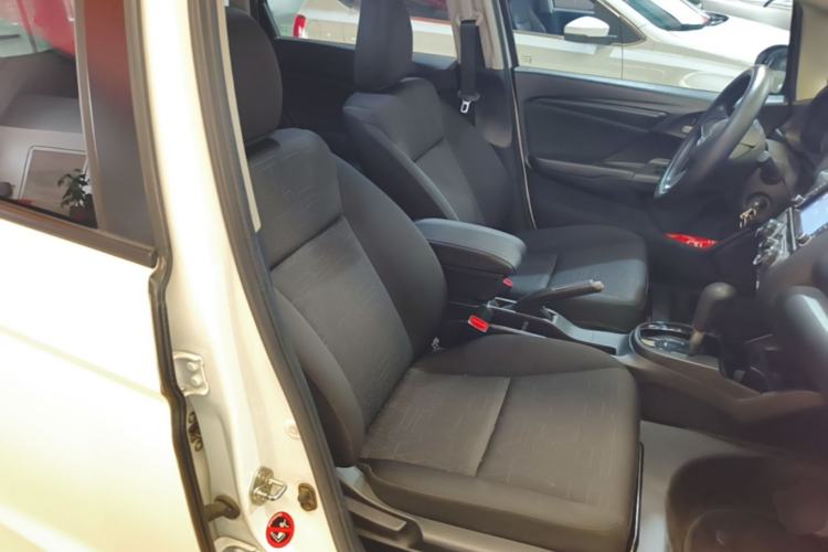 Used Honda Fit 2016 1.5L LXS CVT Comfort Sunroof Version Right Front Seat