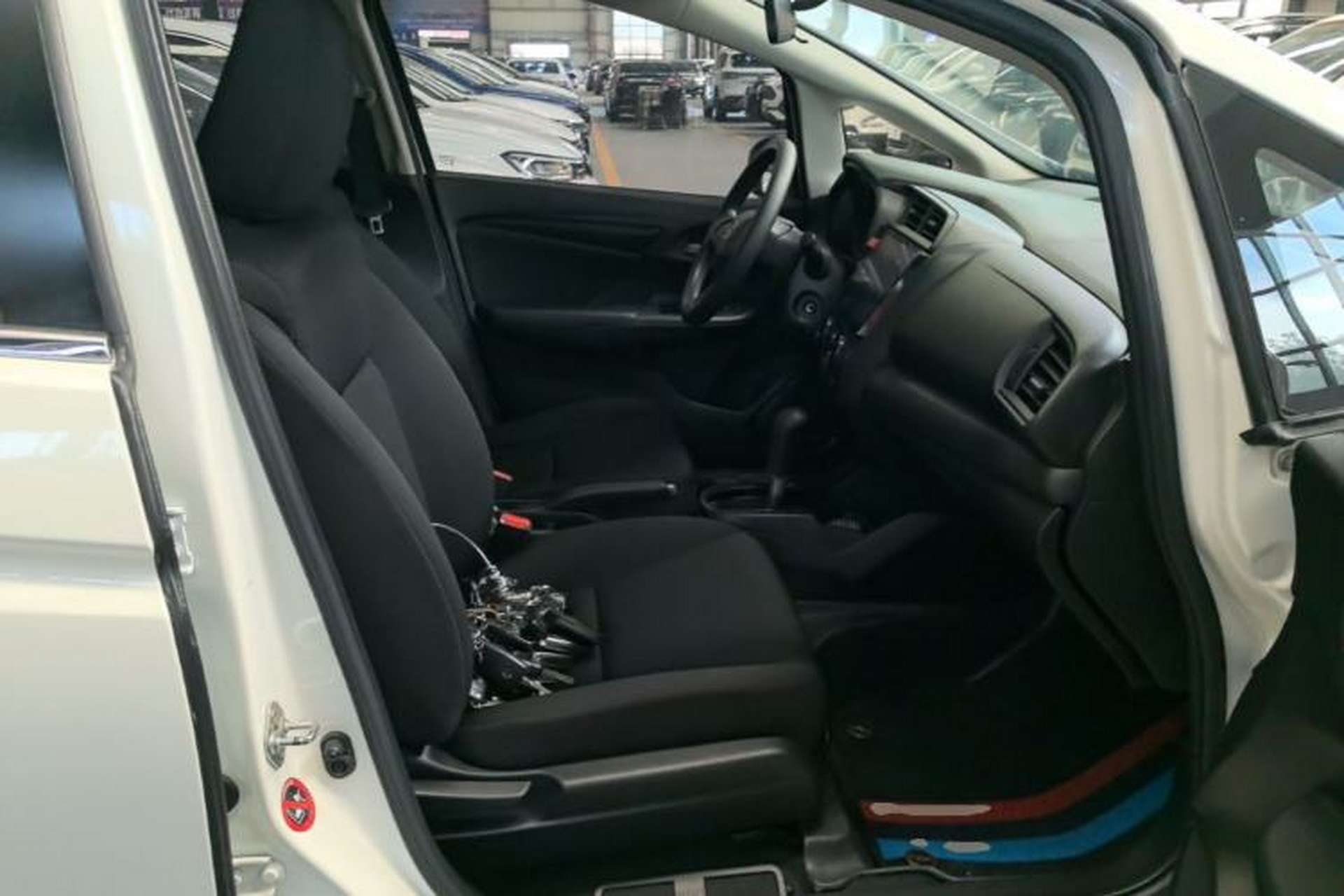Used Honda Fit 2016 1.5L LXS CVT Comfort Sunroof Version Right Front Seat