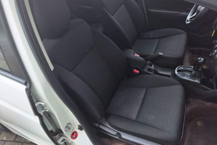 Used Honda Fit 2016 1.5L LXS CVT Comfort Sunroof Version Right Front Seat