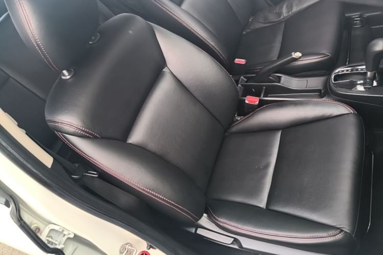 Used Honda Fit 2016 1.5L LX CVT Comfort Model Right Front Seat