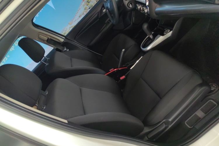 Used Honda Fit 2016 1.5L LX CVT Comfort Model Right Front Seat