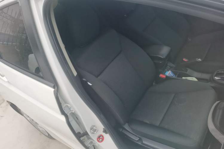 Used Honda Fit 2016 1.5L LX CVT Comfort Model Right Front Seat