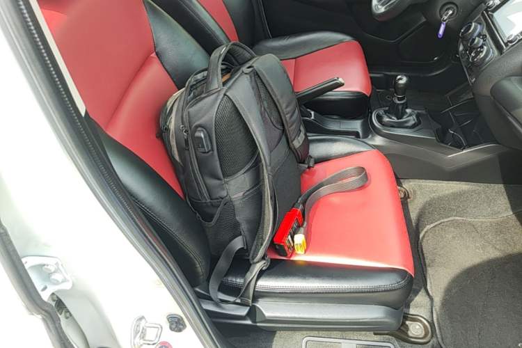 Used Honda Fit 2016 1.5L LX Manual Comfort Model Right Front Seat