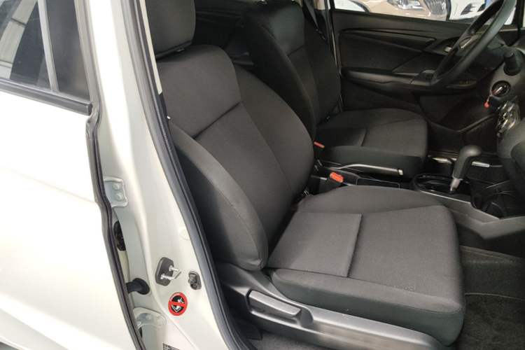 Used Honda Fit 2016 1.5L LXS CVT Comfort Sunroof Version Right Front Seat