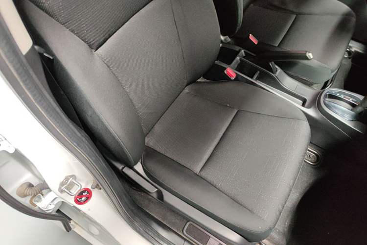 Used Honda Fit 2016 1.5L LXS CVT Comfort Sunroof Version Right Front Seat